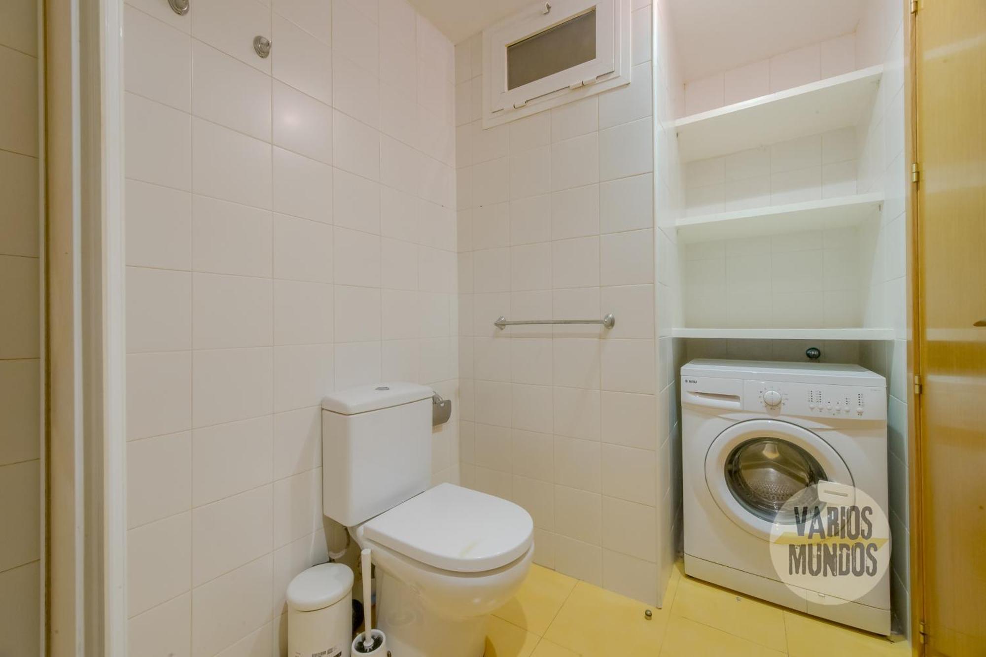 Confortable Apt Para 3 Pax A 1 Min De Gran Via Madrid Exterior photo
